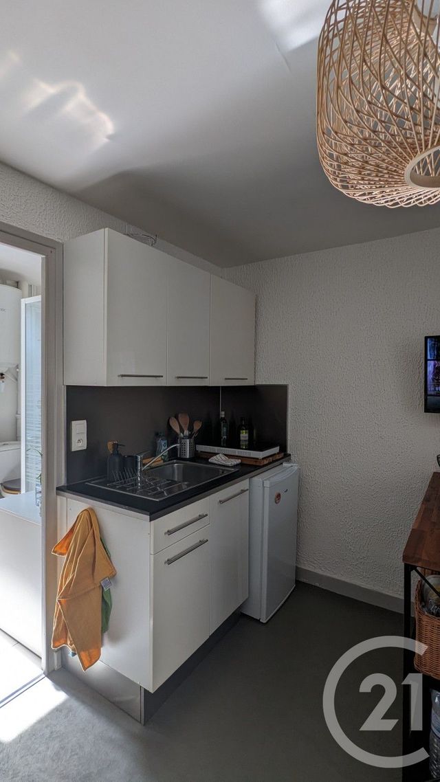 Appartement F1 &agrave; louer - 1 pi&egrave;ce - 18,48 m2 - Riom - 63 - AUVERGNE