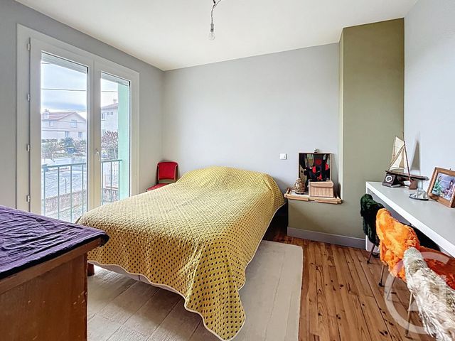 Maison &agrave; vendre - 5 pi&egrave;ces - 75,93 m2 - Riom - 63 - AUVERGNE