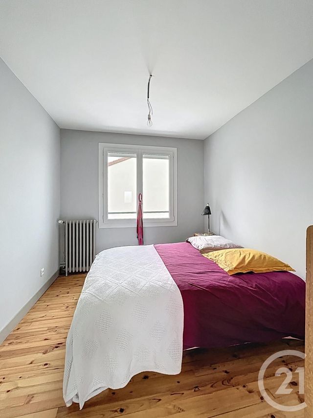 Maison &agrave; vendre - 5 pi&egrave;ces - 75,93 m2 - Riom - 63 - AUVERGNE