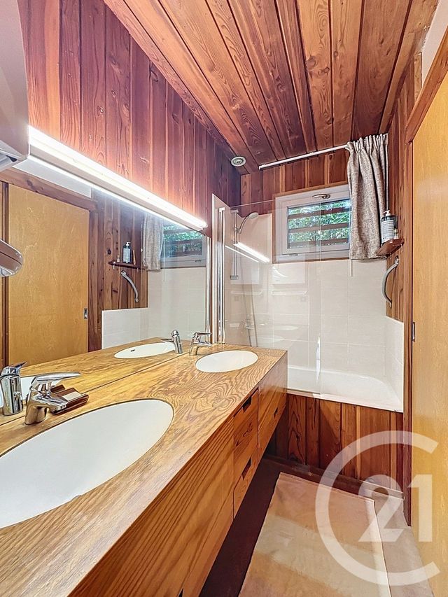 Maison &agrave; vendre - 7 pi&egrave;ces - 130 m2 - Riom - 63 - AUVERGNE