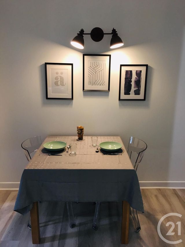 Appartement Studio &agrave; louer - 1 pi&egrave;ce - 23,50 m2 - Riom - 63 - AUVERGNE