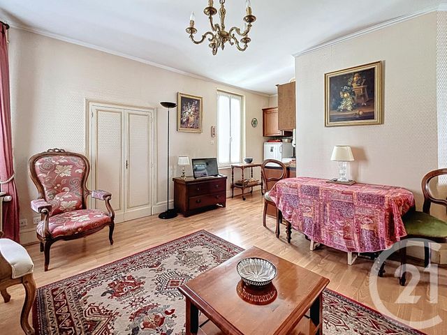 Maison &agrave; vendre - 8 pi&egrave;ces - 125 m2 - Chatel Guyon - 63 - AUVERGNE