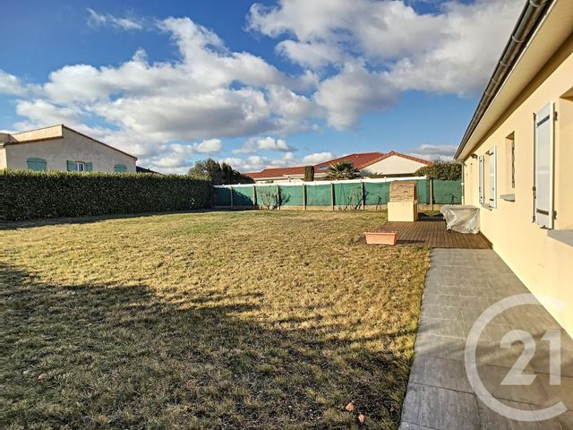 Maison &agrave; louer - 5 pi&egrave;ces - 95 m2 - St Bonnet Pres Riom - 63 - AUVERGNE