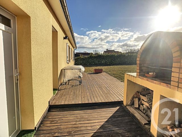 Maison &agrave; louer - 5 pi&egrave;ces - 95 m2 - St Bonnet Pres Riom - 63 - AUVERGNE