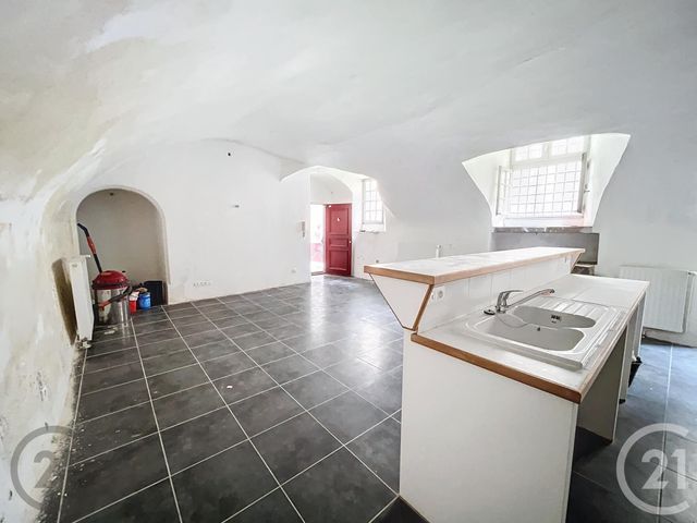 Appartement F3 &agrave; vendre - 3 pi&egrave;ces - 75,33 m2 - Riom - 63 - AUVERGNE