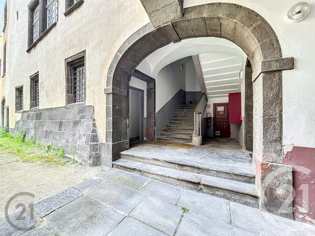 Appartement F3 &agrave; vendre - 3 pi&egrave;ces - 75,33 m2 - Riom - 63 - AUVERGNE