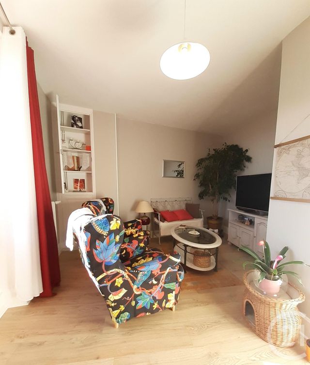 Maison &agrave; vendre - 9 pi&egrave;ces - 167,99 m2 - Volvic - 63 - AUVERGNE