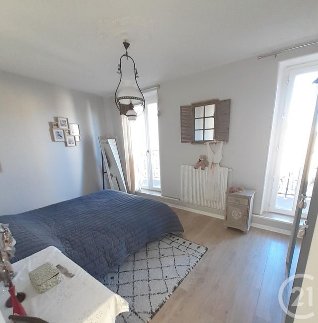 Maison &agrave; vendre - 9 pi&egrave;ces - 167,99 m2 - Volvic - 63 - AUVERGNE