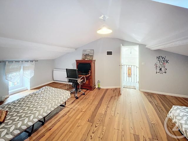 Maison &agrave; vendre - 9 pi&egrave;ces - 167,99 m2 - Volvic - 63 - AUVERGNE