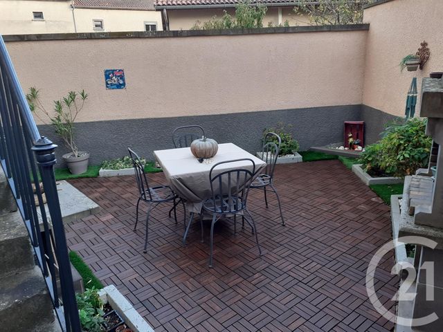 Maison &agrave; vendre - 9 pi&egrave;ces - 167,99 m2 - Volvic - 63 - AUVERGNE