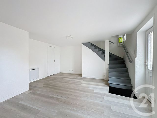 Maison &agrave; vendre - 3 pi&egrave;ces - 58,59 m2 - St Beauzire - 63 - AUVERGNE