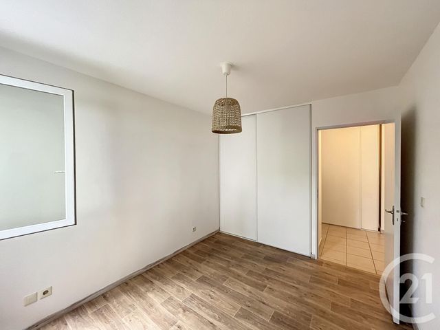 Appartement F3 &agrave; vendre - 3 pi&egrave;ces - 61,66 m2 - Riom - 63 - AUVERGNE