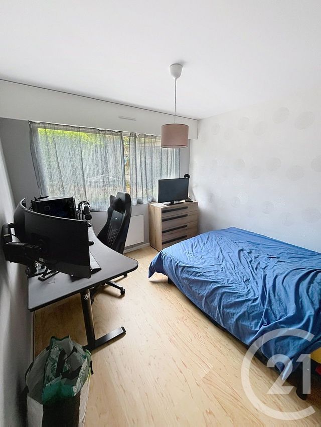 Appartement F2 &agrave; louer - 2 pi&egrave;ces - 28,70 m2 - Chatel Guyon - 63 - AUVERGNE