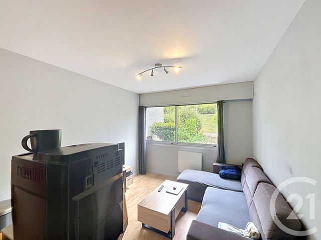 Appartement F2 &agrave; louer - 2 pi&egrave;ces - 28,70 m2 - Chatel Guyon - 63 - AUVERGNE