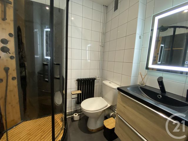 Appartement Studio &agrave; louer - 1 pi&egrave;ce - 14,31 m2 - Chamalieres - 63 - AUVERGNE