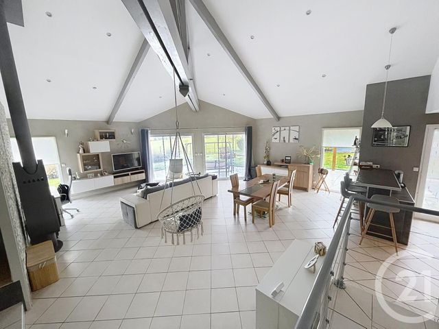 Maison &agrave; vendre - 5 pi&egrave;ces - 156,80 m2 - Charbonnieres Les Varennes - 63 - AUVERGNE