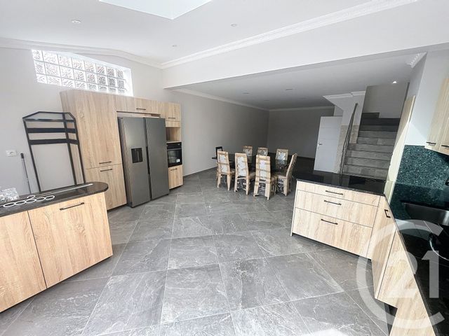 Maison &agrave; louer - 3 pi&egrave;ces - 99,57 m2 - Volvic - 63 - AUVERGNE