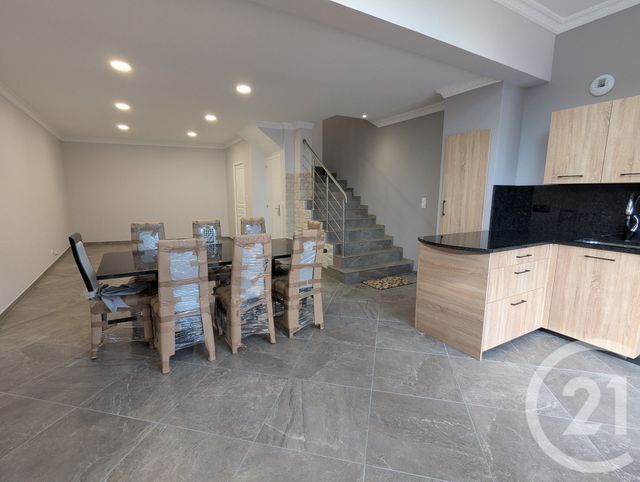 Maison &agrave; louer - 3 pi&egrave;ces - 99,57 m2 - Volvic - 63 - AUVERGNE