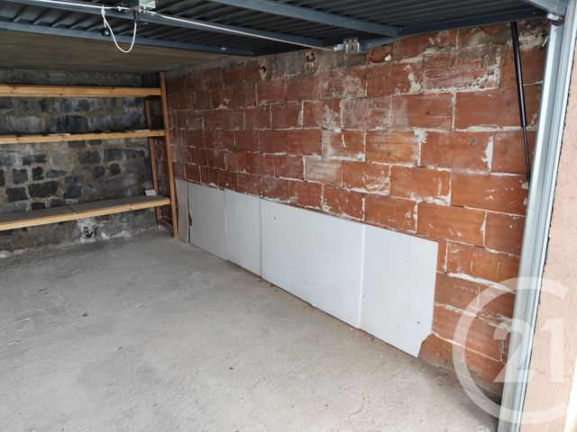 Parking &agrave; louer - 15 m2 - Clermont Ferrand - 63 - AUVERGNE