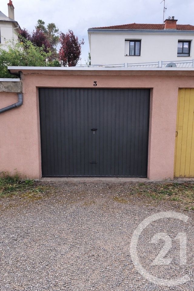 Parking &agrave; louer - 14 m2 - Clermont Ferrand - 63 - AUVERGNE