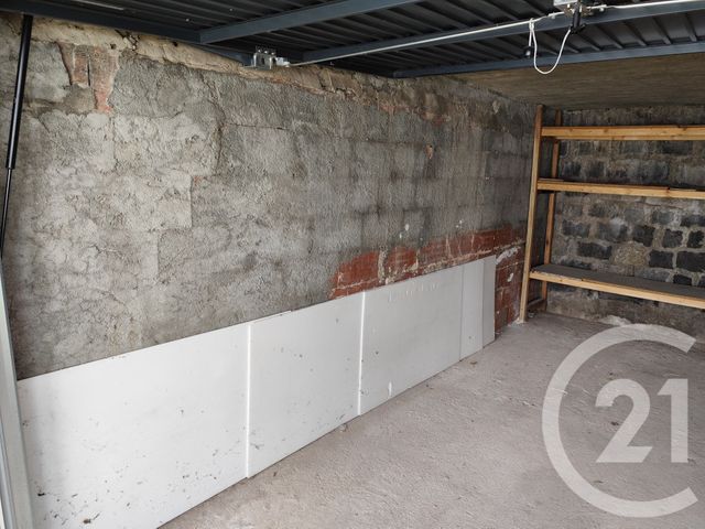 Parking &agrave; louer - 15 m2 - Clermont Ferrand - 63 - AUVERGNE