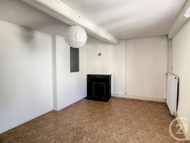 Maison &agrave; louer - 4 pi&egrave;ces - 98,47 m2 - Riom - 63 - AUVERGNE