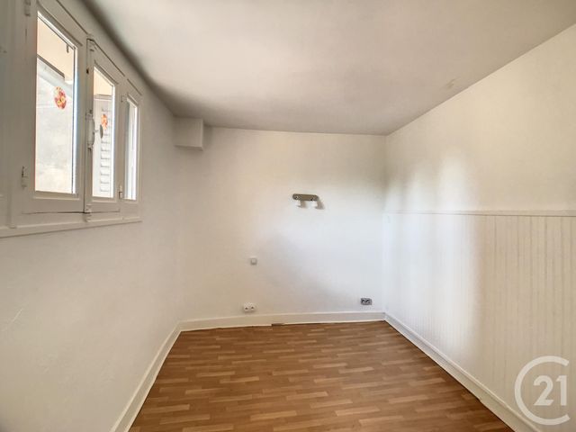 Maison &agrave; louer - 4 pi&egrave;ces - 98,47 m2 - Riom - 63 - AUVERGNE