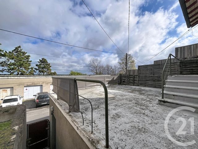 Maison &agrave; vendre - 4 pi&egrave;ces - 71,96 m2 - Riom - 63 - AUVERGNE