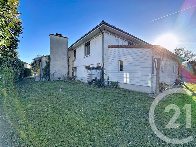 Maison &agrave; vendre - 7 pi&egrave;ces - 180 m2 - Riom - 63 - AUVERGNE