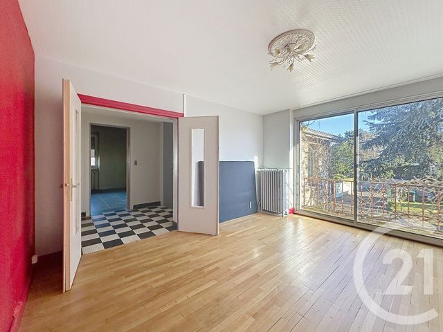 Maison &agrave; vendre - 7 pi&egrave;ces - 180 m2 - Riom - 63 - AUVERGNE
