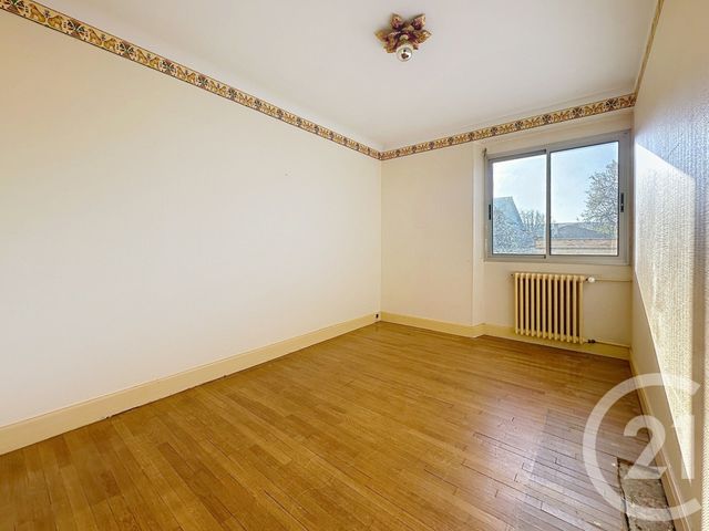 Maison &agrave; vendre - 7 pi&egrave;ces - 180 m2 - Riom - 63 - AUVERGNE