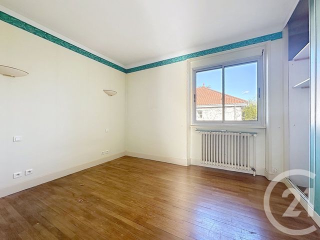 Maison &agrave; vendre - 7 pi&egrave;ces - 180 m2 - Riom - 63 - AUVERGNE