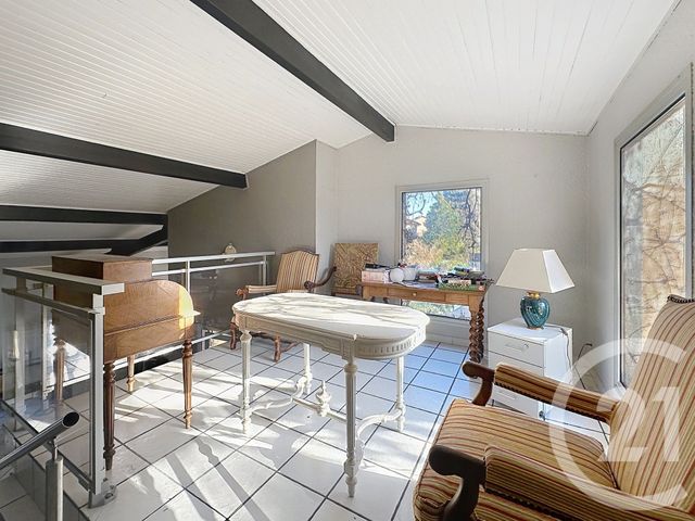 Maison &agrave; vendre - 7 pi&egrave;ces - 180 m2 - Riom - 63 - AUVERGNE