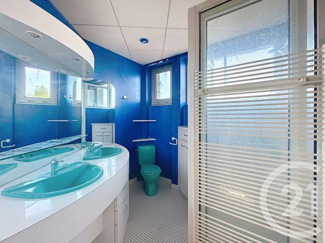 Maison &agrave; vendre - 7 pi&egrave;ces - 180 m2 - Riom - 63 - AUVERGNE