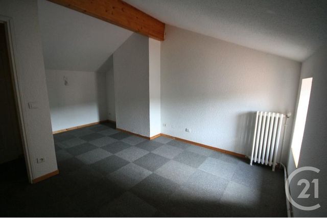 Maison &agrave; louer - 4 pi&egrave;ces - 87 m2 - Marsat - 63 - AUVERGNE