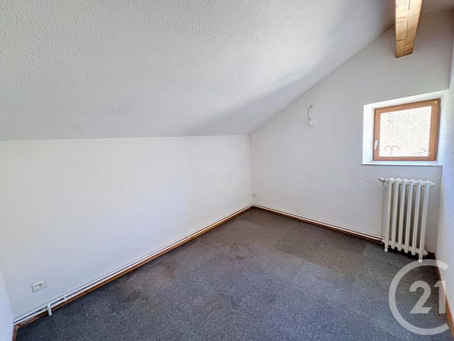 Maison &agrave; louer - 4 pi&egrave;ces - 87 m2 - Marsat - 63 - AUVERGNE