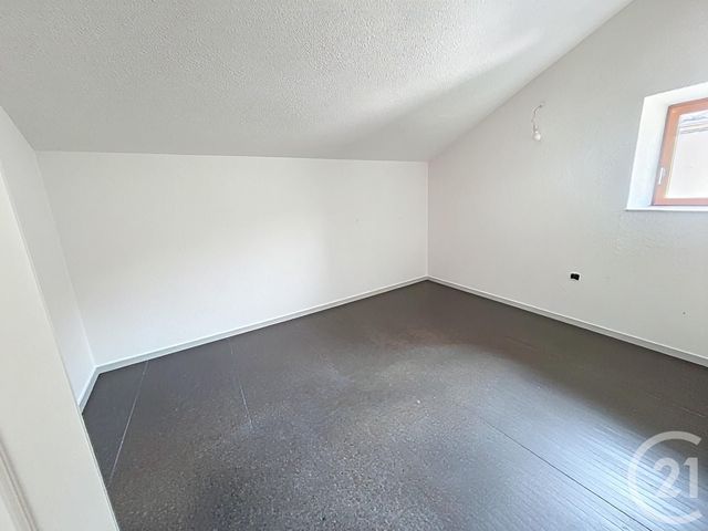 Maison &agrave; louer - 4 pi&egrave;ces - 87 m2 - Marsat - 63 - AUVERGNE