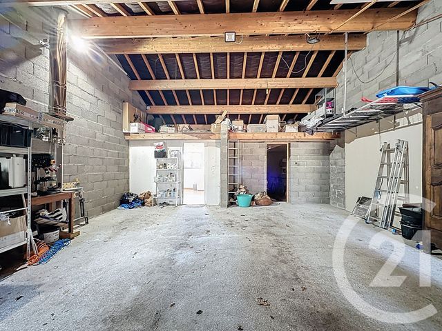 Maison &agrave; vendre - 7 pi&egrave;ces - 183 m2 - St Myon - 63 - AUVERGNE