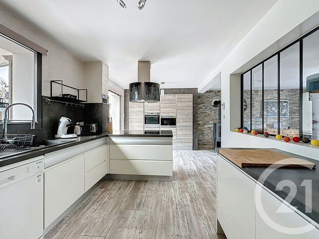 Maison &agrave; vendre - 7 pi&egrave;ces - 183 m2 - St Myon - 63 - AUVERGNE