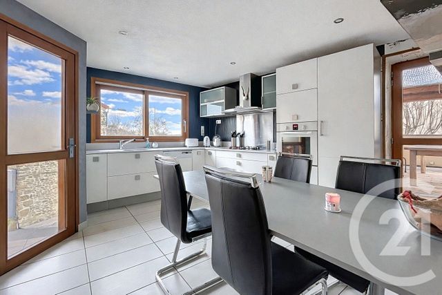 Maison &agrave; vendre - 5 pi&egrave;ces - 145 m2 - Chatel Guyon - 63 - AUVERGNE