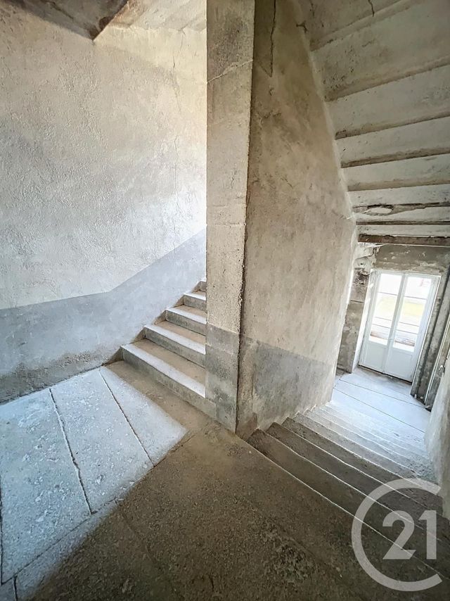 Maison &agrave; vendre - 10 pi&egrave;ces - 388 m2 - Riom - 63 - AUVERGNE