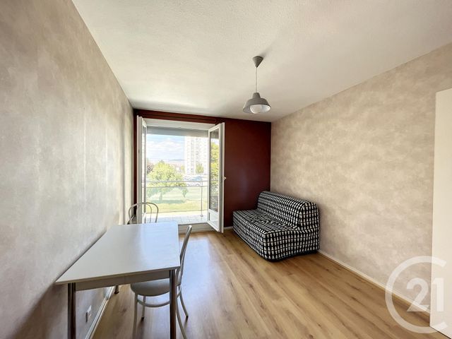 Appartement Studio &agrave; louer - 1 pi&egrave;ce - 18,05 m2 - Clermont Ferrand - 63 - AUVERGNE