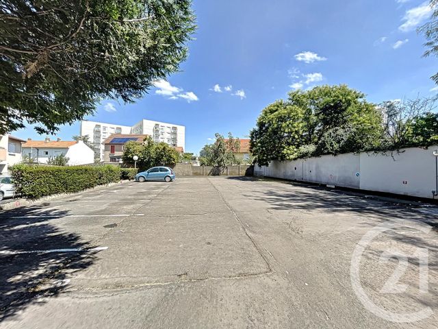 Appartement Studio &agrave; louer - 1 pi&egrave;ce - 18,05 m2 - Clermont Ferrand - 63 - AUVERGNE