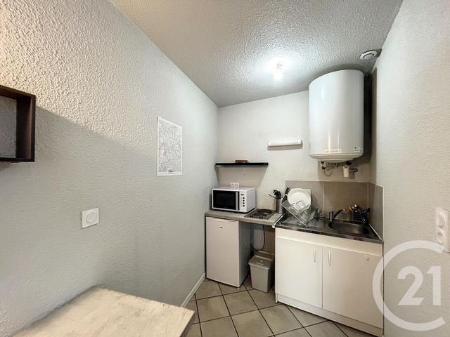 Appartement Studio &agrave; louer - 1 pi&egrave;ce - 21,09 m2 - Clermont Ferrand - 63 - AUVERGNE