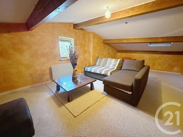 Appartement F3 &agrave; louer - 3 pi&egrave;ces - 67,52 m2 - Riom - 63 - AUVERGNE