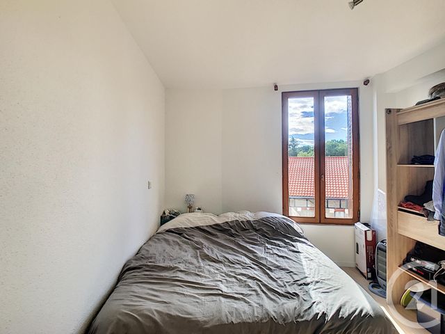 Appartement F2 &agrave; louer - 2 pi&egrave;ces - 45,76 m2 - Chatel Guyon - 63 - AUVERGNE