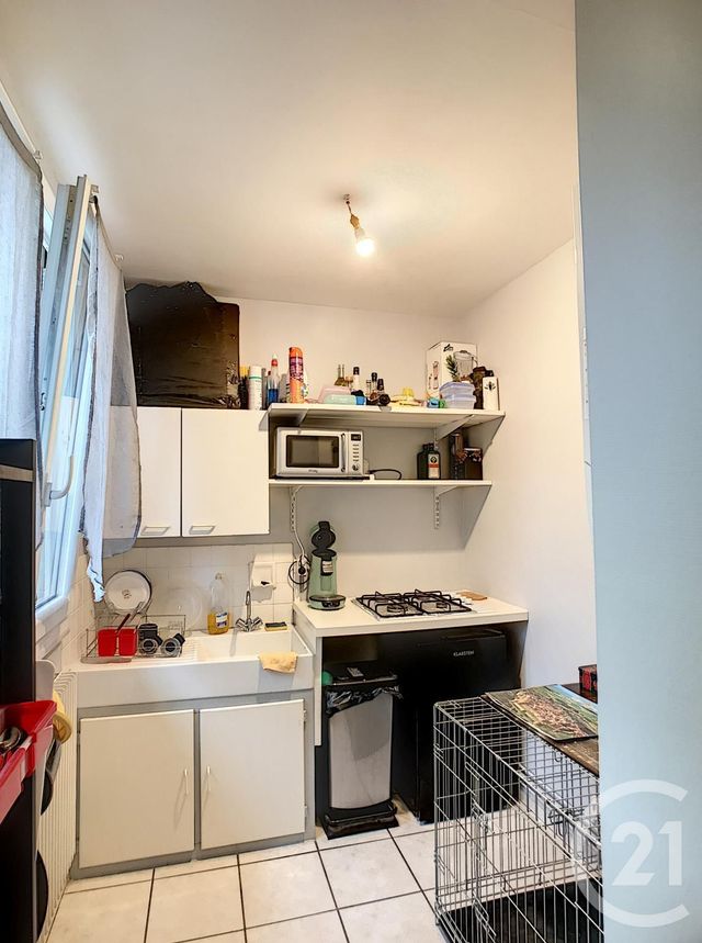 Appartement F2 &agrave; louer - 2 pi&egrave;ces - 36,46 m2 - Gimeaux - 63 - AUVERGNE