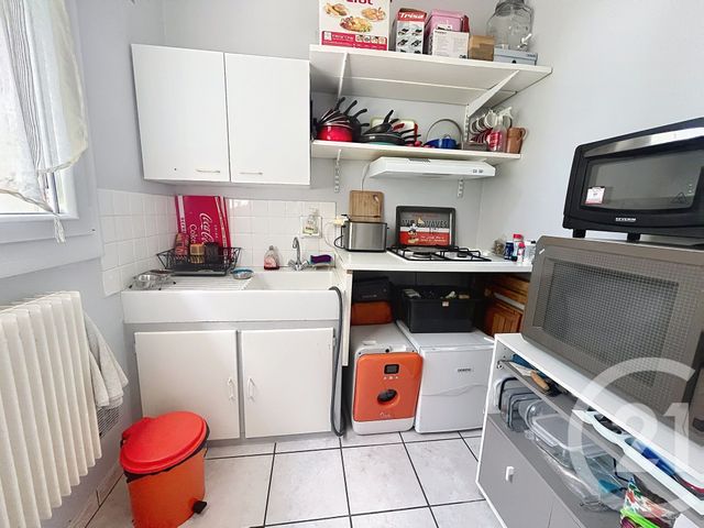Appartement F2 &agrave; louer - 2 pi&egrave;ces - 36,46 m2 - Gimeaux - 63 - AUVERGNE