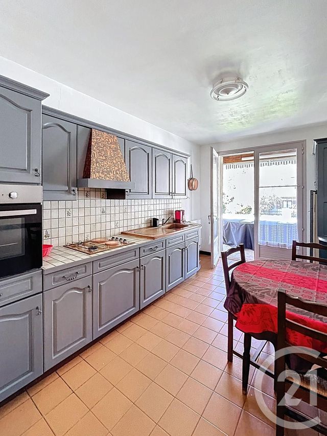 Maison &agrave; vendre - 5 pi&egrave;ces - 115 m2 - Massiac - 15 - AUVERGNE