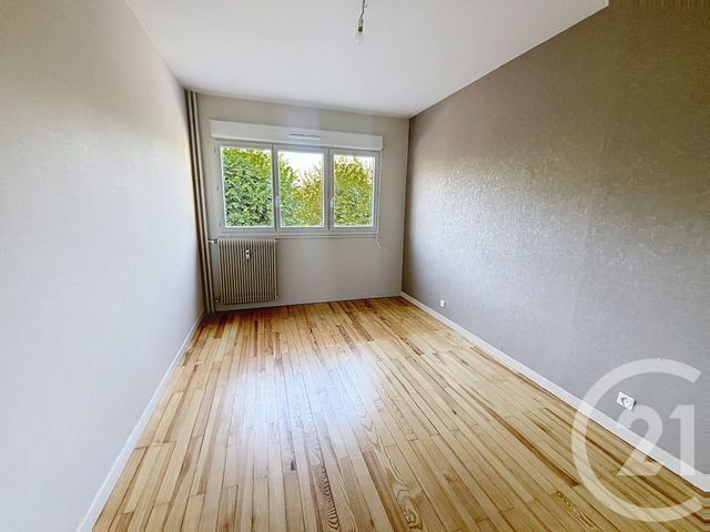Appartement F3 &agrave; louer - 3 pi&egrave;ces - 65,37 m2 - Cebazat - 63 - AUVERGNE